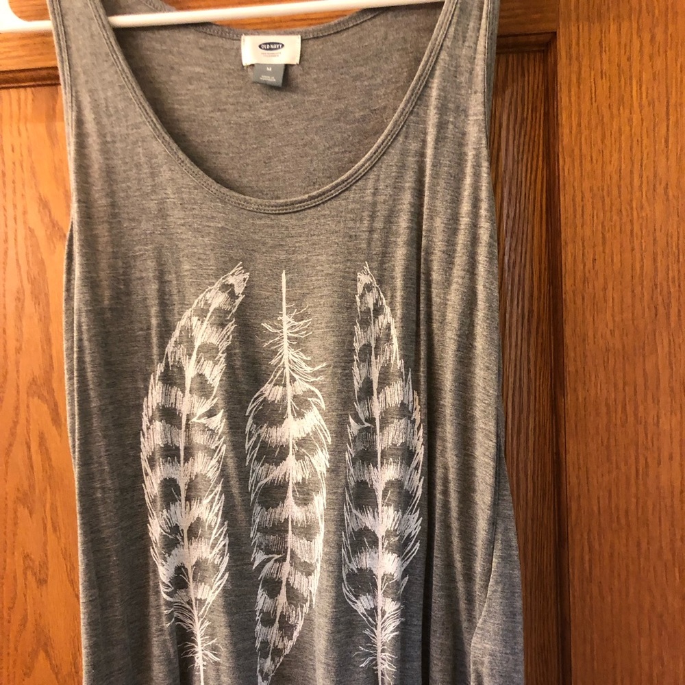 Old navy simple tank
